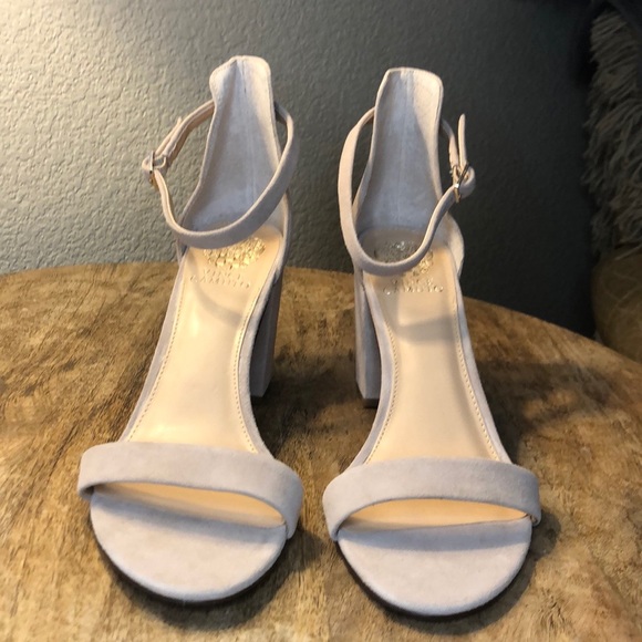 Vince Camuto 3 inch suede beige heels - Picture 5 of 6